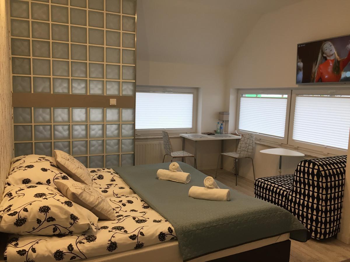 Q Apartamenty Mirkow 外观 照片